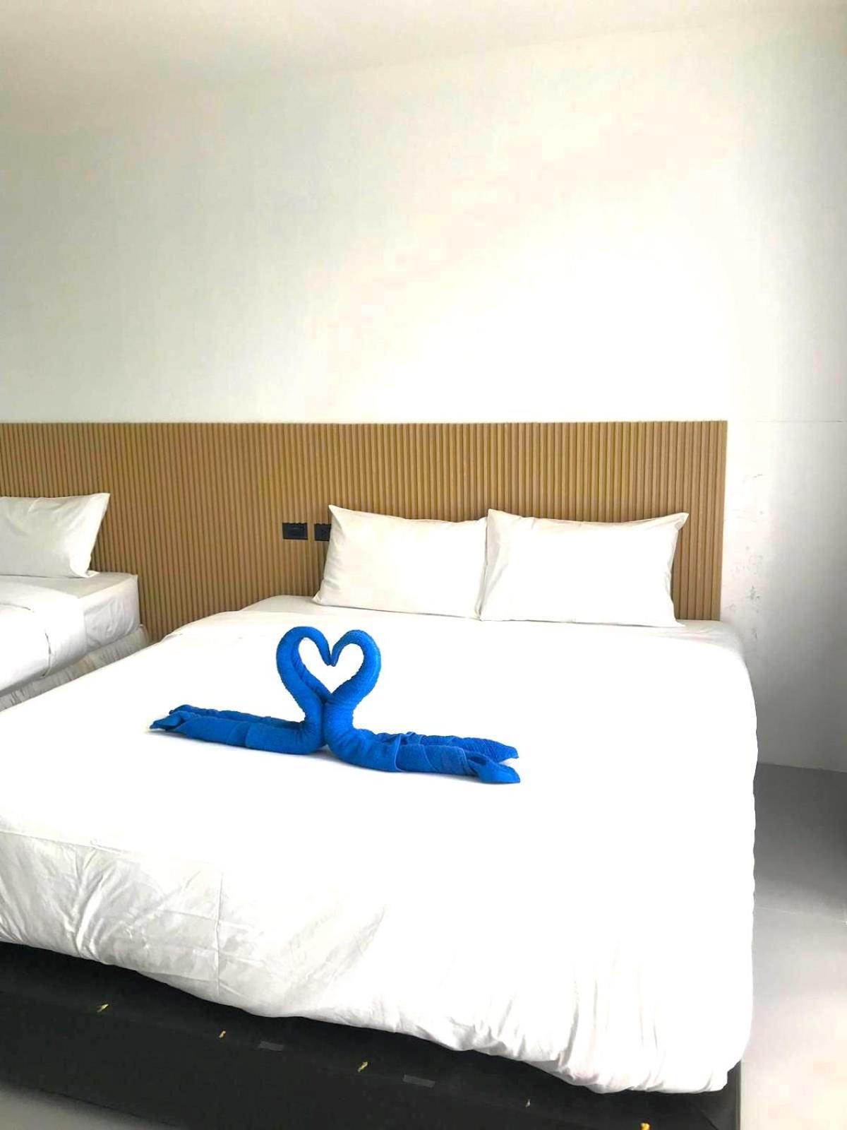 Rockstar Beach Apartments Bang Rak Beach  Zewnętrze zdjęcie